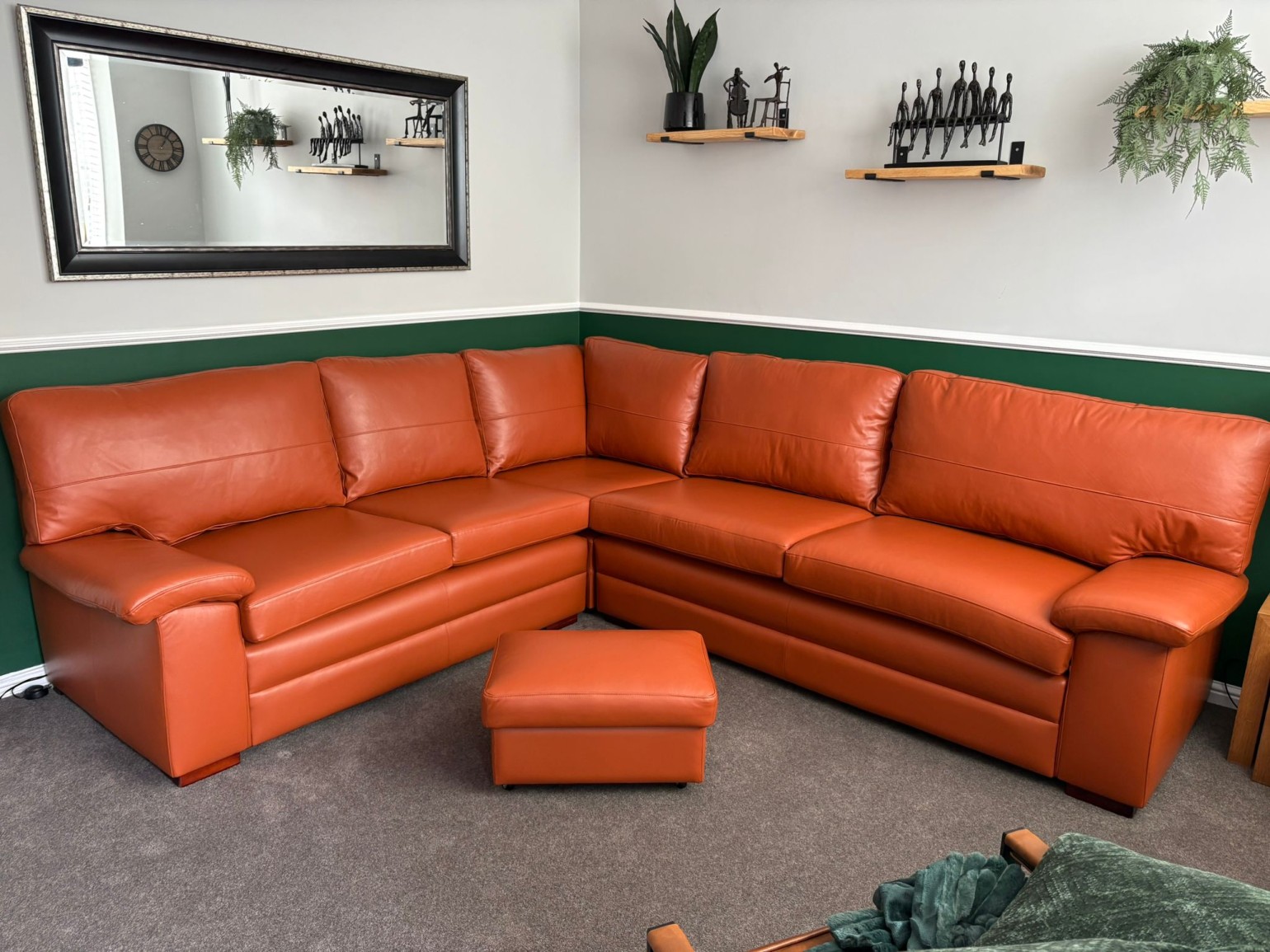 Turning 2 sofas in to a corner group
